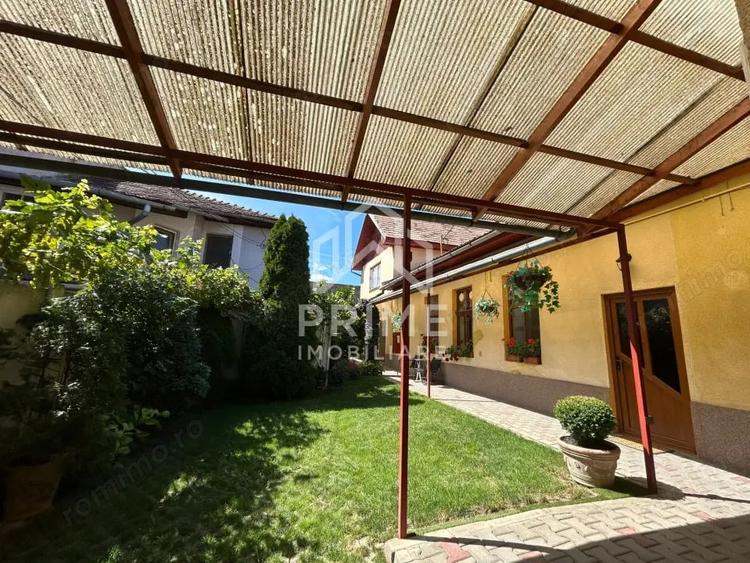 Casă cu 2 camere cu Teren 317 Mp în Ultracentral