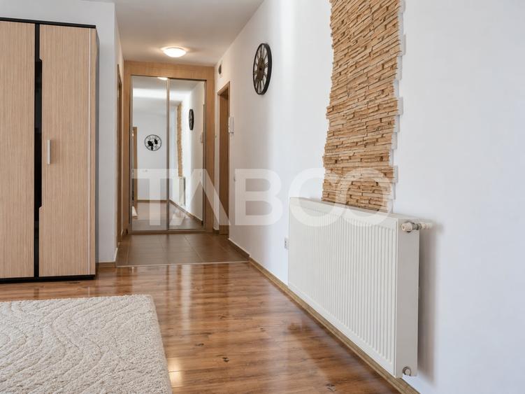 Apartament cu 2 camere decomandat, mobilat în Turnișor