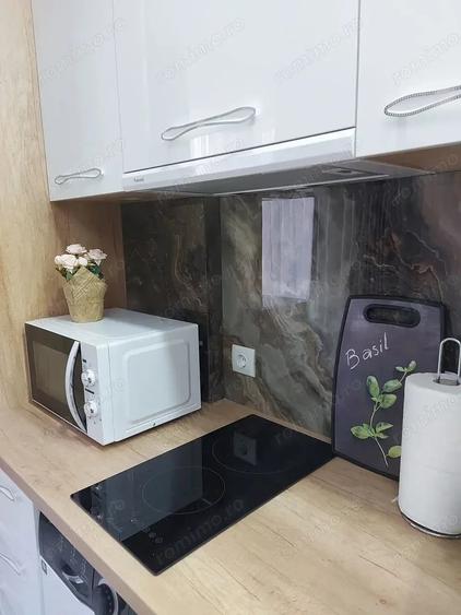 Garsonieră decomandată în Complex Studențesc