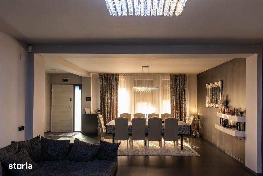 Casă cu 4 camere cu Teren 300 Mp în Central