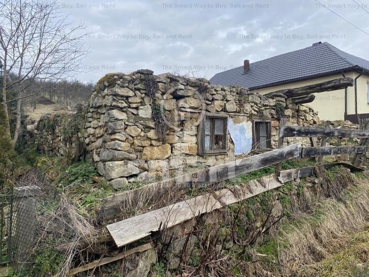 Teren intravilan de 5400 mp, în Săvădisla