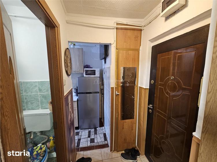 Garsonieră decomandată în Calea Caransebeșului
