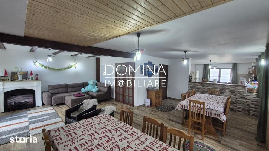 Casă cu 10 camere cu Teren 500 Mp în Găneasa