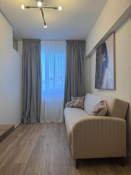 Apartament cu 3 camere decomandat în Tineretului