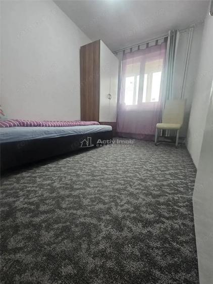 Apartament cu 3 camere decomandat în P-ța Gării