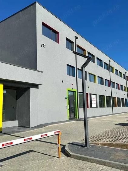 Spațiu comercial, de 3,290 mp, în Industrial