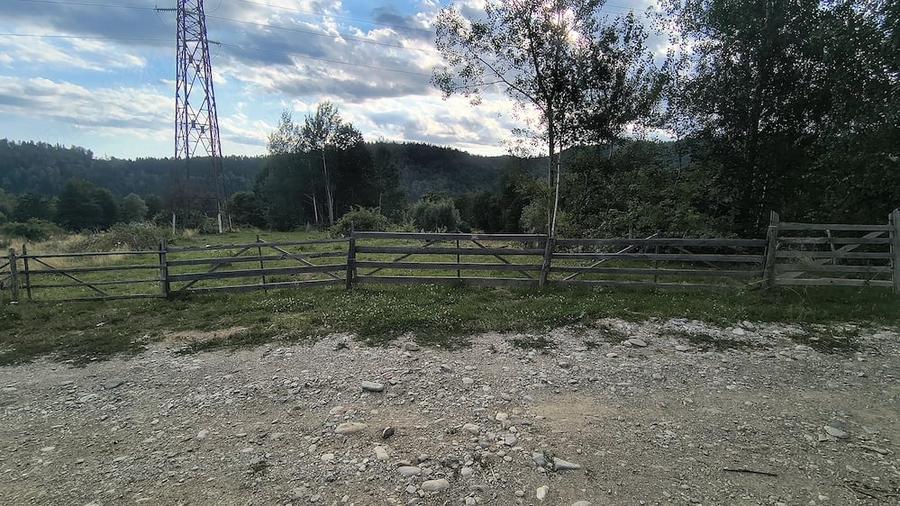 Teren de 725 mp, în Lerești