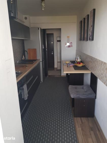 Apartament cu 3 camere în Dârste
