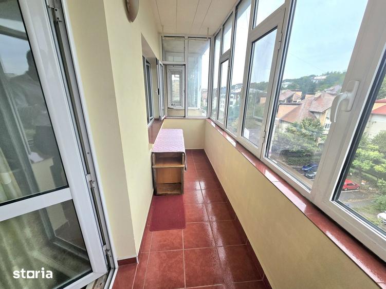 Ap 2 camere Gara Arcu , decomandat , Etaj 5/8 , liber - 10
