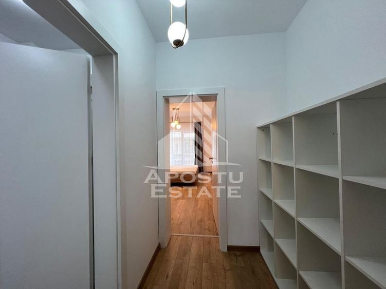 Apartament cu 2 camere semidecomandat, mobilat în Torontalului