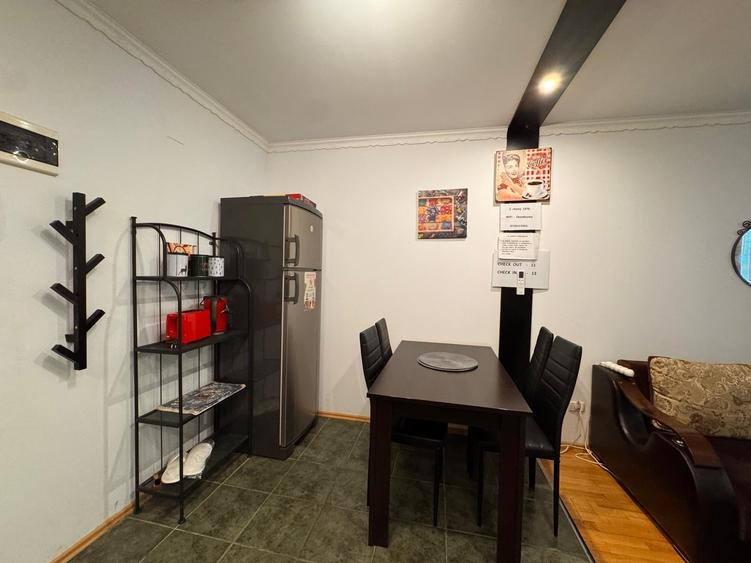 Apartament cu 2 camere decomandat în Furnica