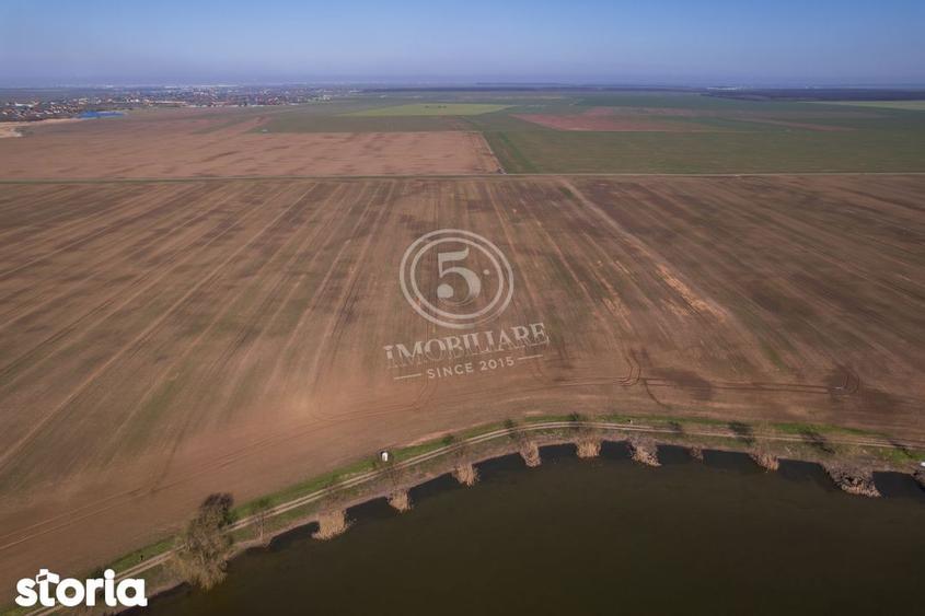 Teren de 17500 mp, în Vasilați