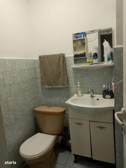 Apartament cu 3 camere decomandat în Călărași