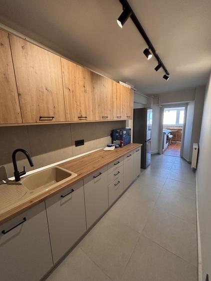 Apartament cu 3 camere decomandat, mobilat în ICIL