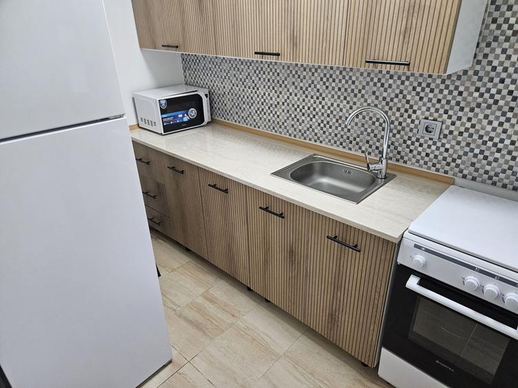 Apartament cu 2 camere decomandat în Dobroești