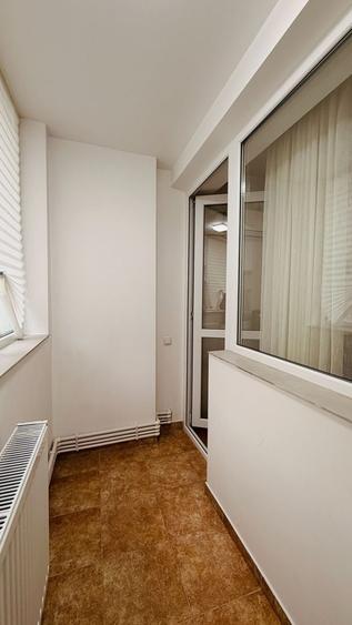 Apartament cu 3 camere semidecomandat, mobilat în Mazepa 1
