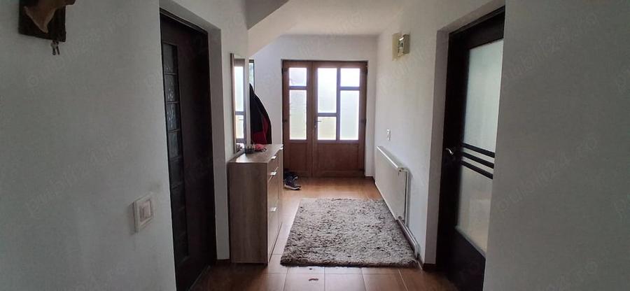 Casă cu Teren 2916 Mp în Central