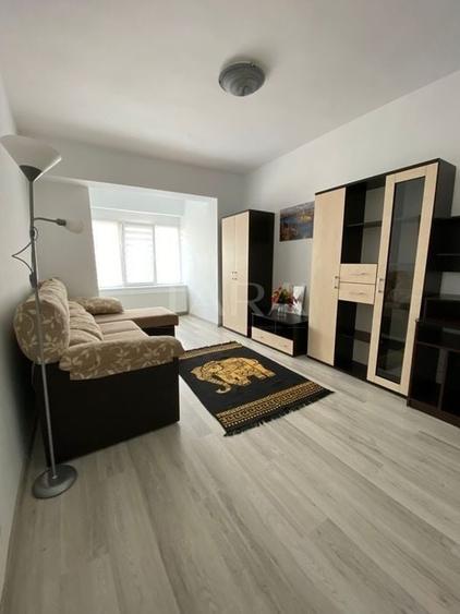 Apartament cu 2 camere, mobilat în Ultracentral