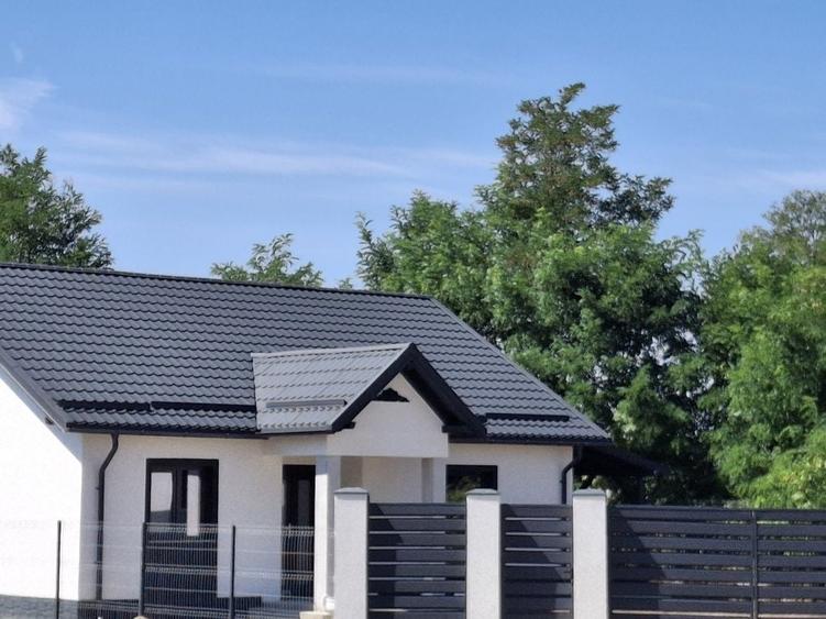 Casă cu 3 camere în Luțca