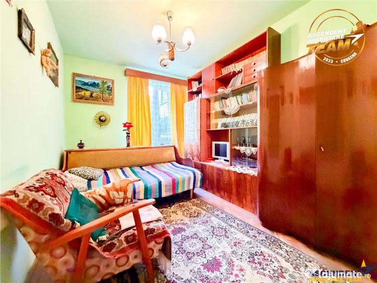 Apartament cu 3 camere decomandat în Central
