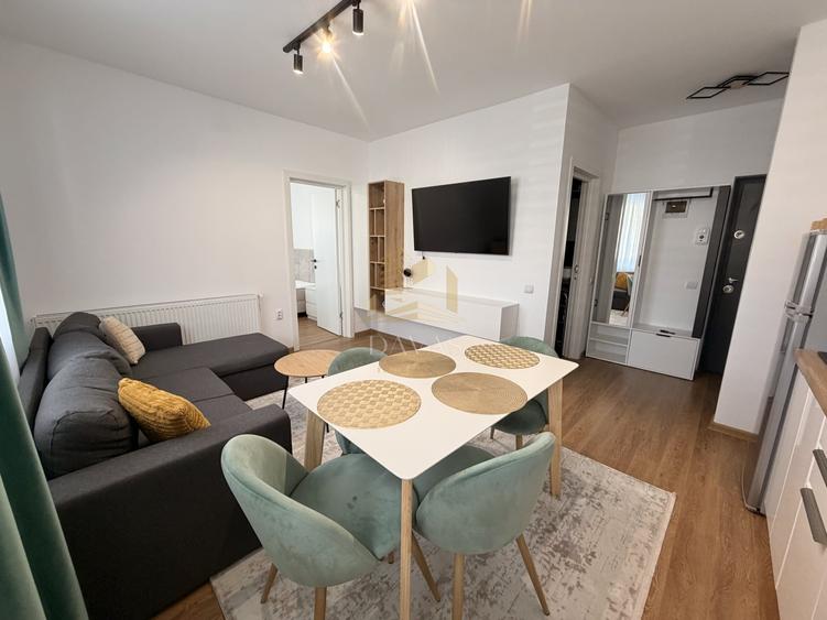 Apartament cu 2 camere semidecomandat, mobilat în Florești