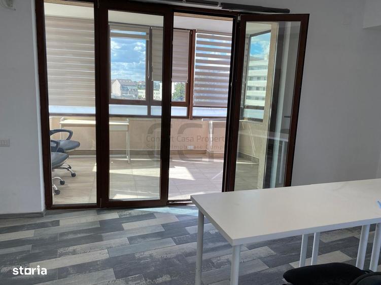 Apartament cu 3 camere în Tineretului