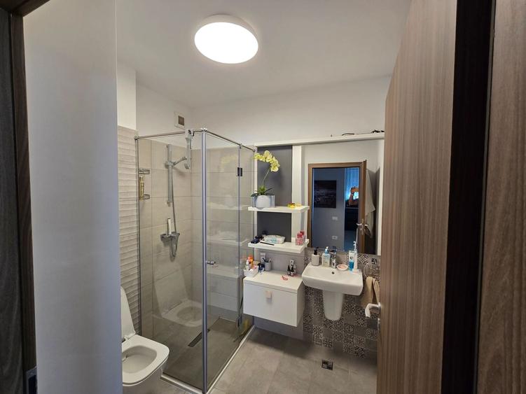 Apartament cu 3 camere decomandat, mobilat în Nord