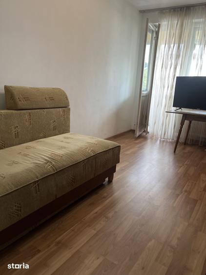 Apartament cu 2 camere decomandat în Universității