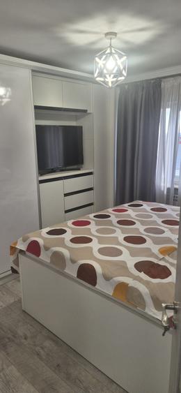 Apartament cu 2 camere decomandat în Lăpuș Argeș