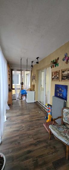 Apartament cu 2 camere decomandat în Florești