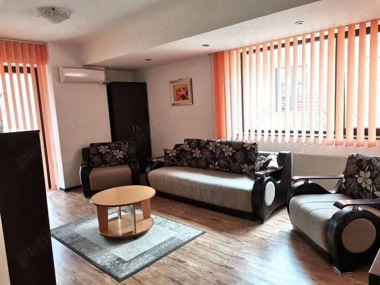 Apartament cu 2 camere decomandat în Drumul Taberei