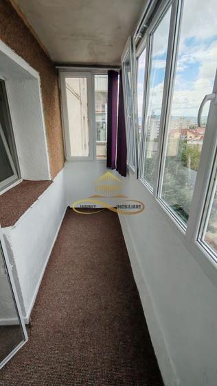 Apartament cu 2 camere decomandat în Narcisa