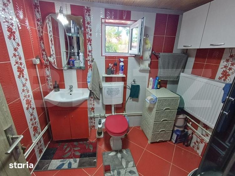 Casă cu 2 camere cu Teren 3500 Mp în Adâncata