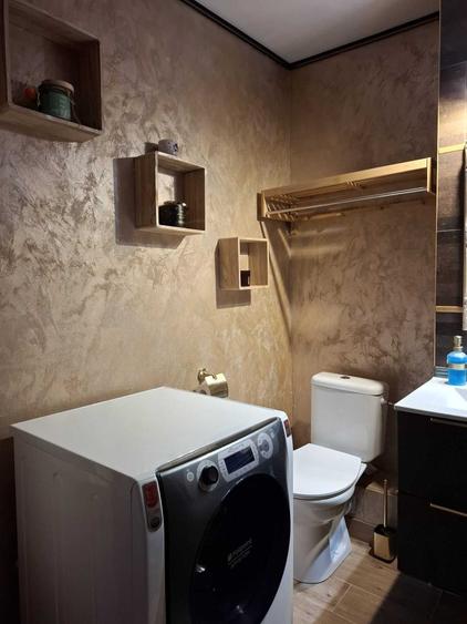 Apartament cu 4 camere în Dacia