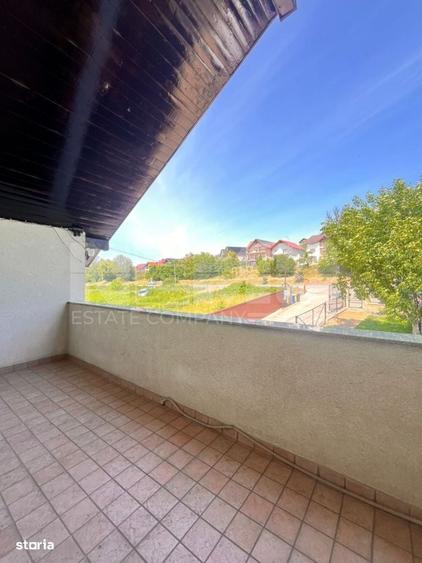 Casă cu 4 camere cu Teren 2400 Mp în Volovăț
