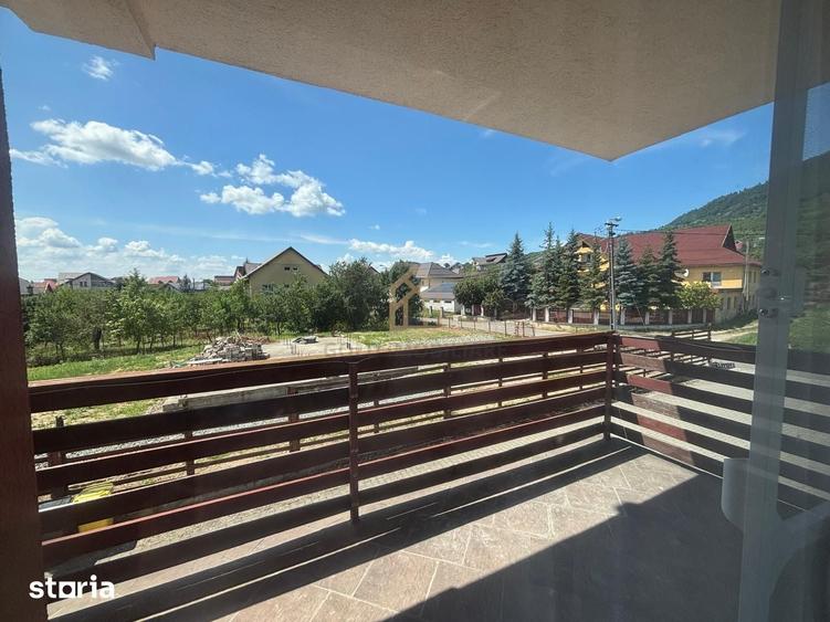 Casă cu 3 camere cu Teren 100 Mp în Valea Borcutului