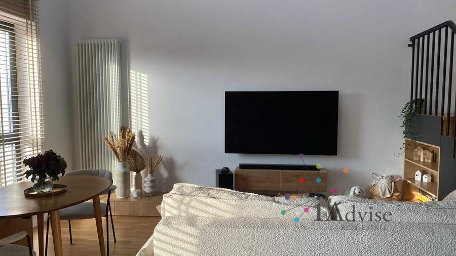 Apartament cu 3 camere decomandat în Blumăna