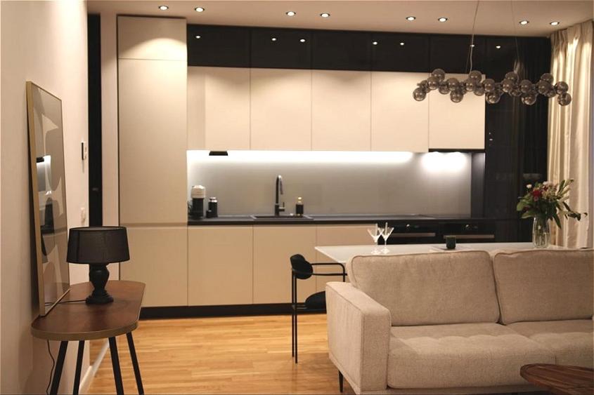 Apartament cu 3 camere decomandat, mobilat în Domenii