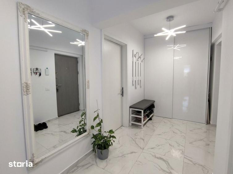 Apartament cu 2 camere în Podu Roș