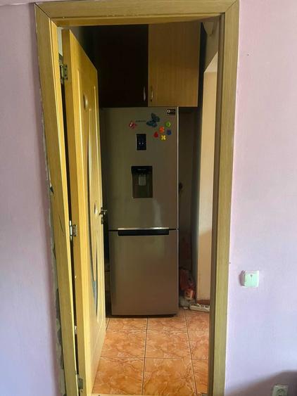 Apartament cu 2 camere semidecomandat în Berceni