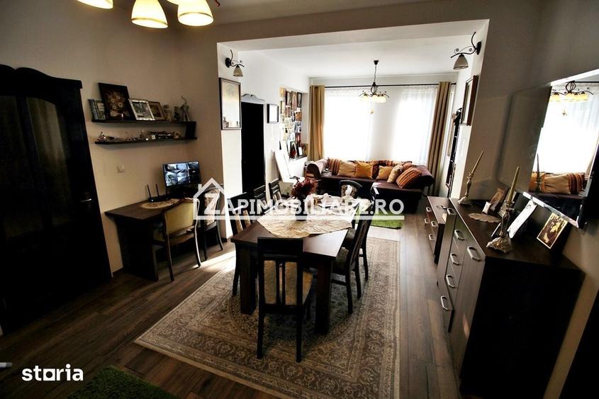 Casă cu 8 camere cu Teren 1100 Mp în Sântana de Mureș
