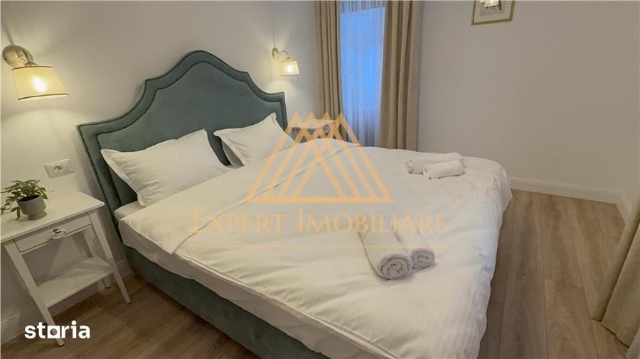 Casă cu 9 camere cu Teren 2000 Mp în Paltin