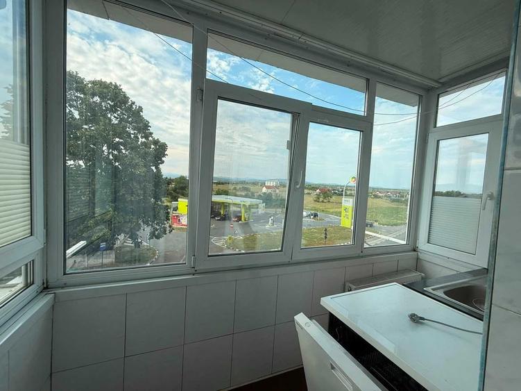 Apartament cu 2 camere decomandat în Florești