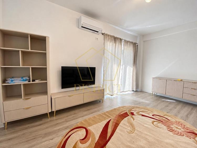 Apartament cu 2 camere decomandat, mobilat în Soarelui
