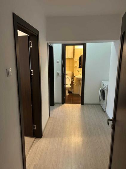 Apartament cu 3 camere decomandat în Veteranilor