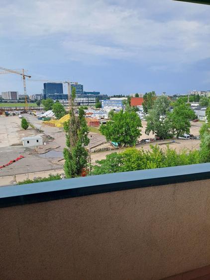 Garsonieră decomandată în Politehnica