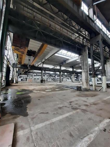 Spațiu industrial, de 20,000 mp, în Central