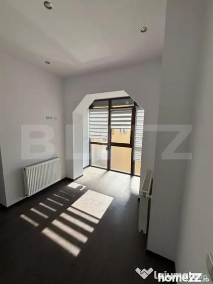 Apartament cu 3 camere decomandat în Ultracentral