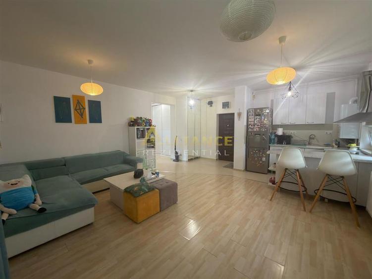 Apartament cu 2 camere decomandat, mobilat în Brâncoveanu