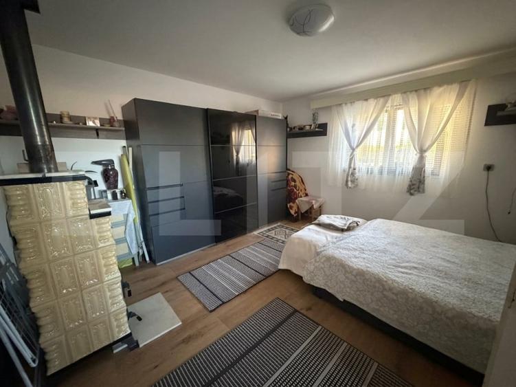 Casă individuală cu 1 camere cu Teren 623 Mp în Ploscoș